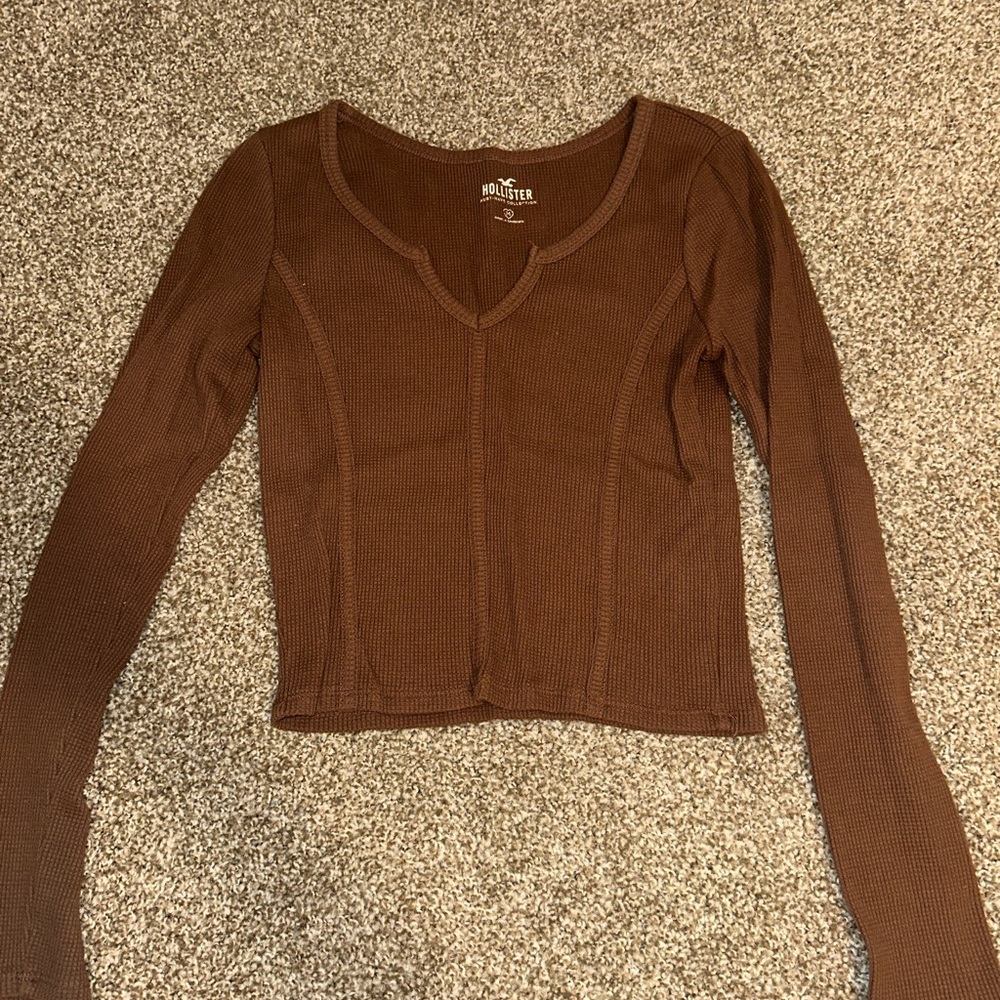 Hollister shirt
